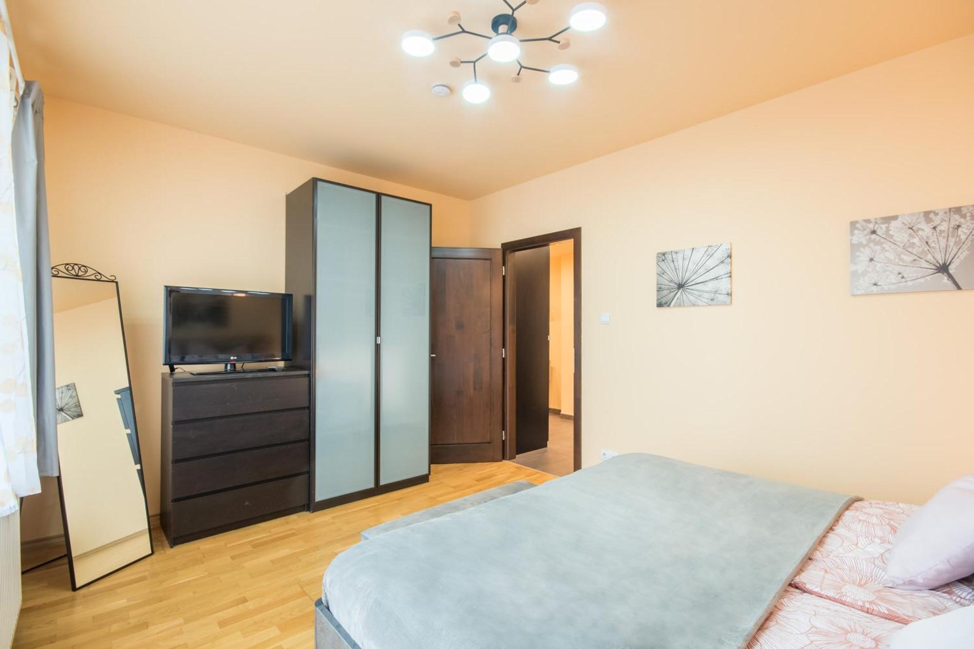 דירות בודפשט Very Central - Large - Balcony - Comfy מראה חיצוני תמונה