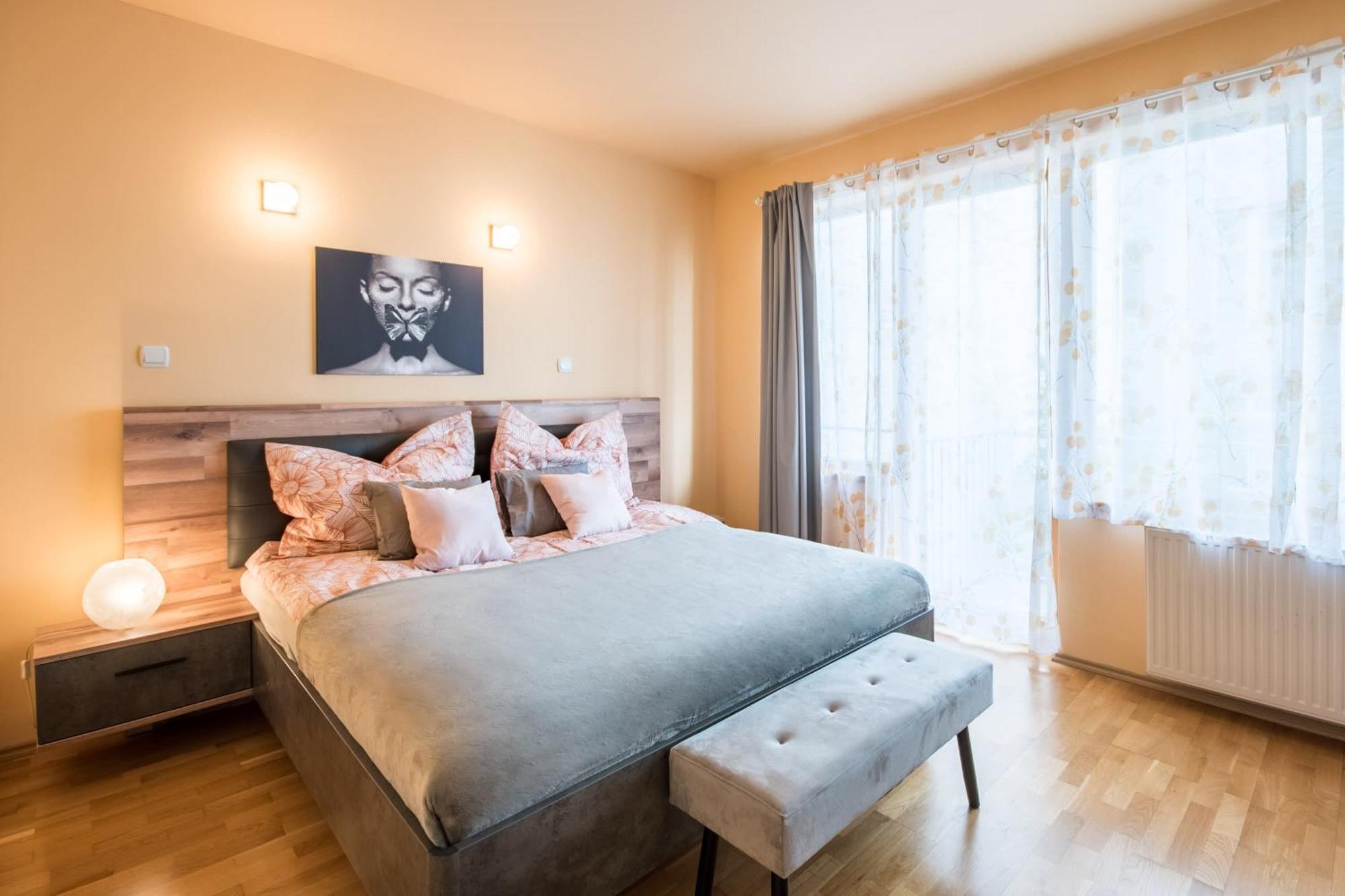 דירות בודפשט Very Central - Large - Balcony - Comfy מראה חיצוני תמונה