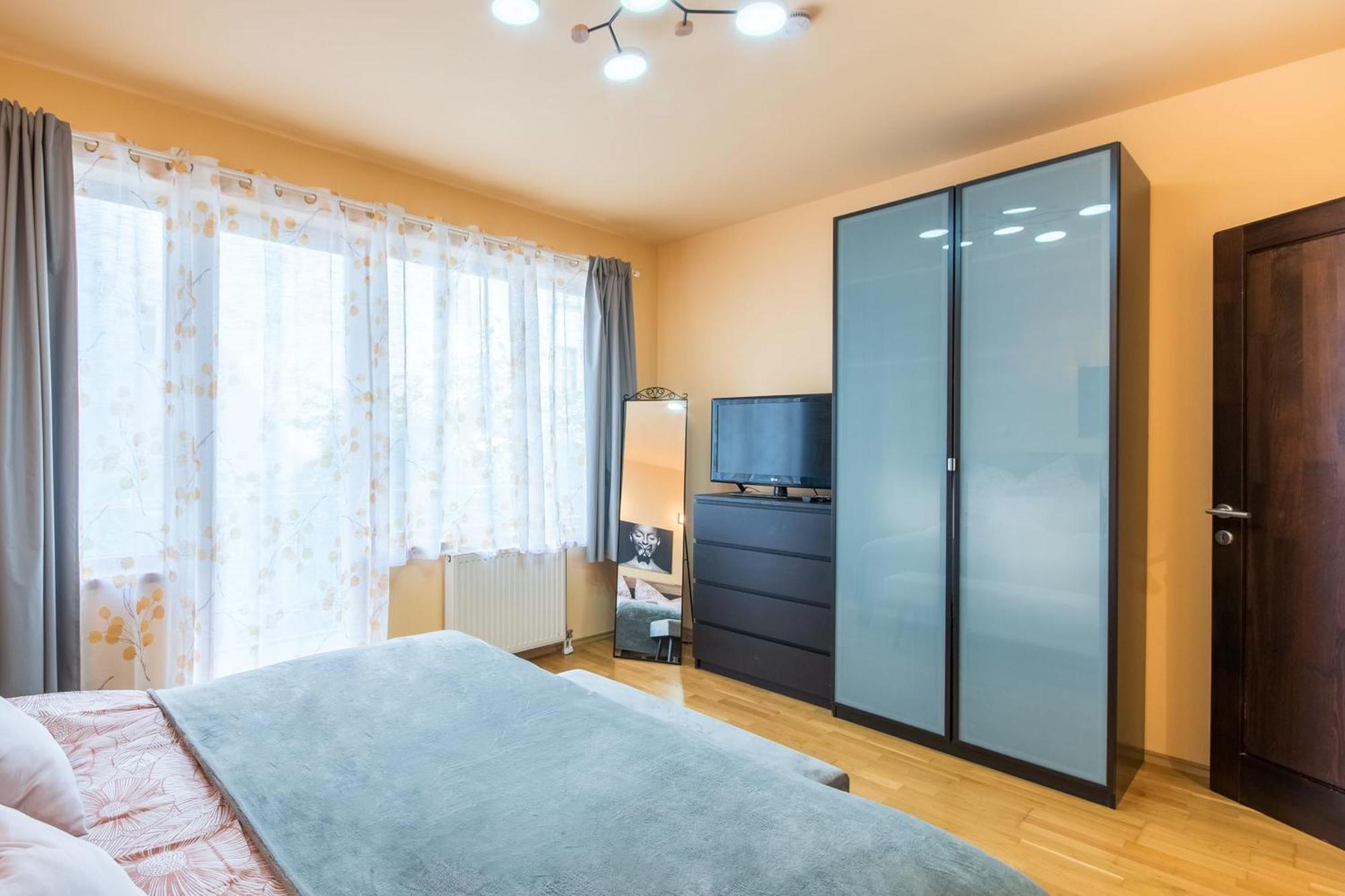 דירות בודפשט Very Central - Large - Balcony - Comfy מראה חיצוני תמונה